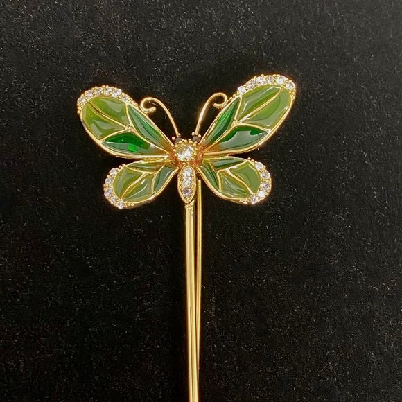 Green Enamel Butterfly Stick Pin Brooch with Faux Pearl - Picture 4 of 11
